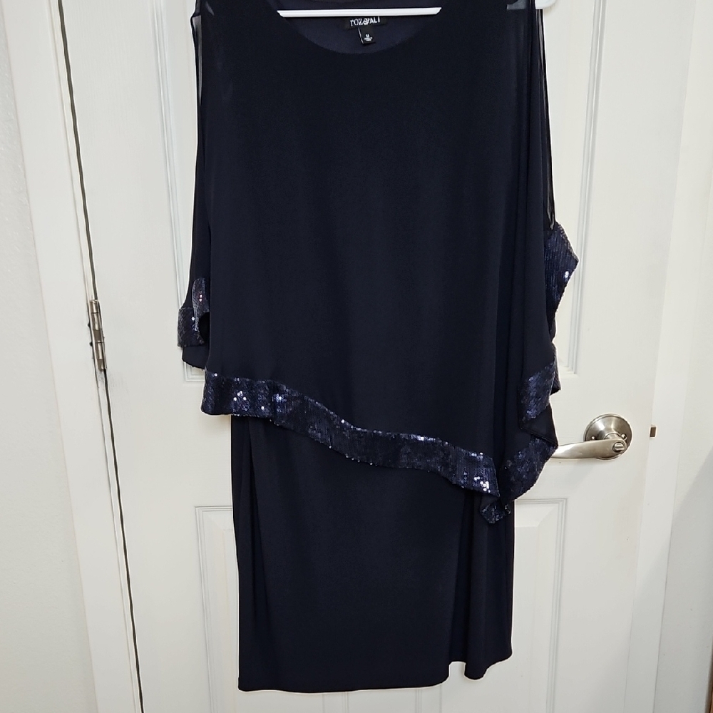Roz & Ali Midnight Blue Dress
